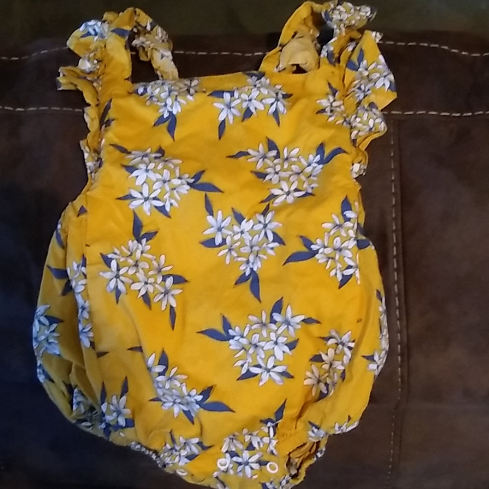 Girls floral romper  2T